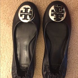 Tory Burch Reva Flats in Black -Size 8